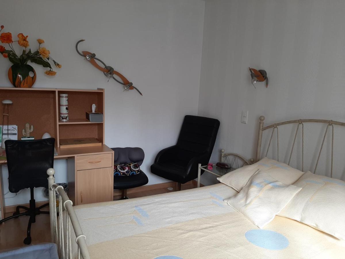 La Palatine Chambre Chez L Habitant A 20 Mn De Rodez Calmont  Ngoại thất bức ảnh
